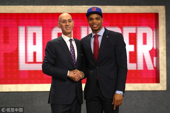 不仅仅是因 不仅仅是因