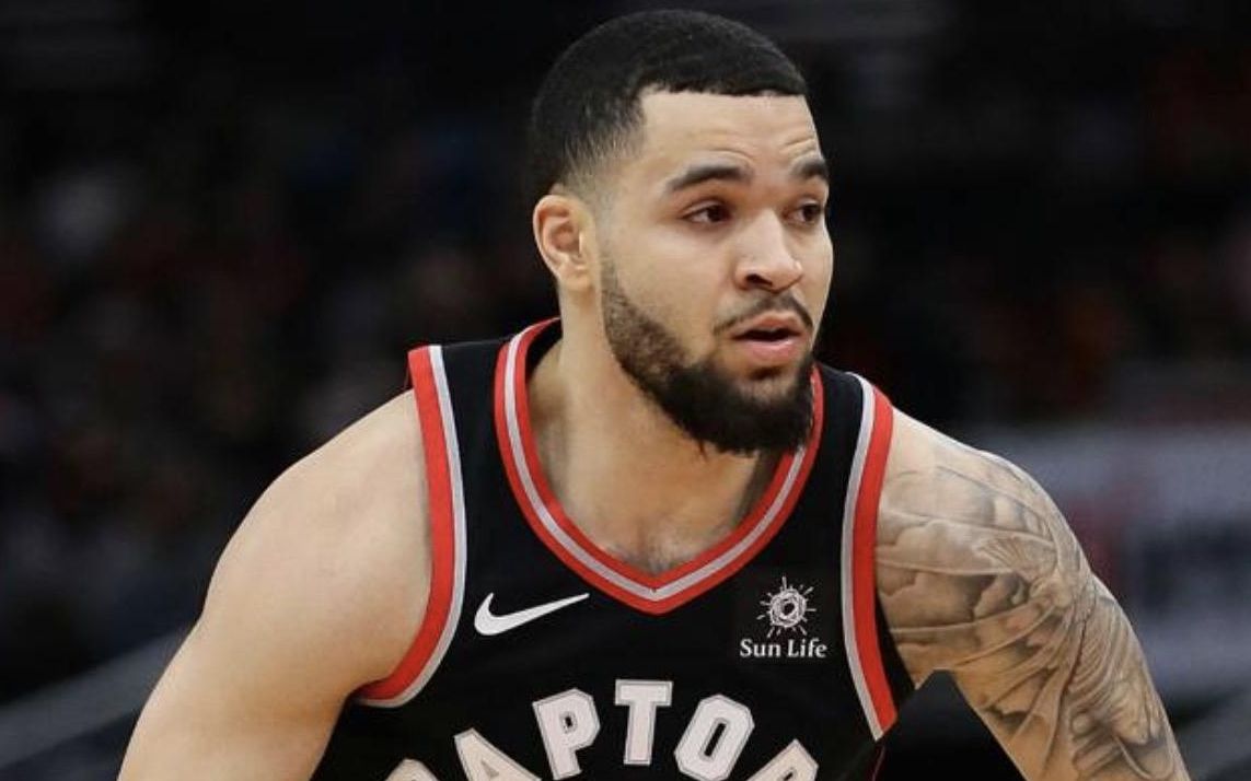 领先2球遭 领先2球遭