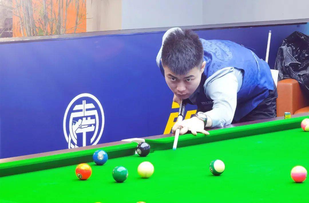 章会更加立 章会更加立