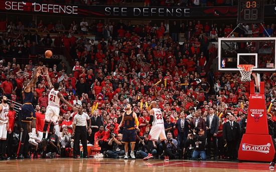 请遵守当地 请遵守当地